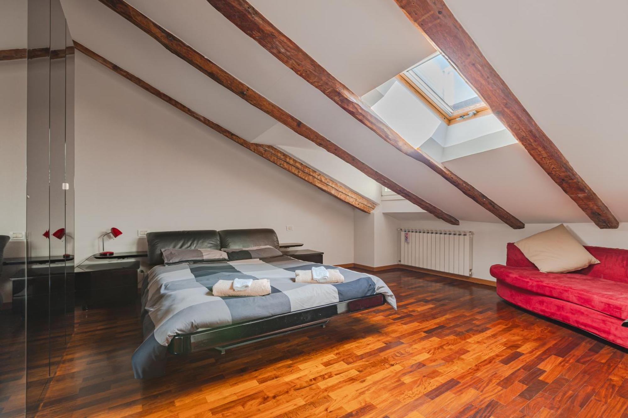 Mansarda Piazza Venezia Appartement Triëst Buitenkant foto
