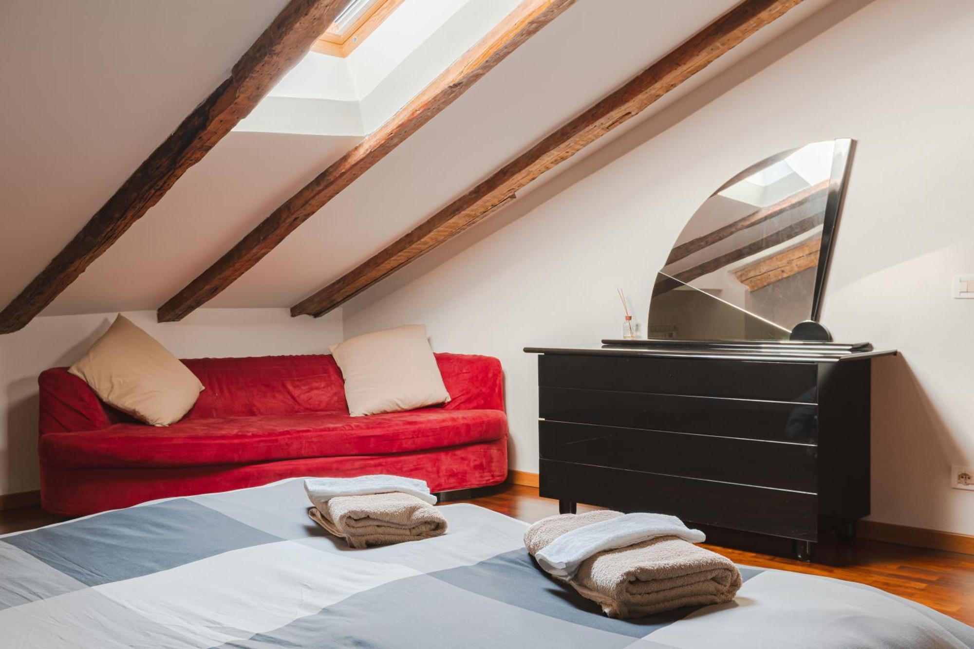 Mansarda Piazza Venezia Appartement Triëst Buitenkant foto